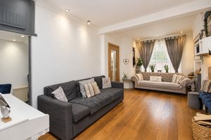 Lounge- click for photo gallery